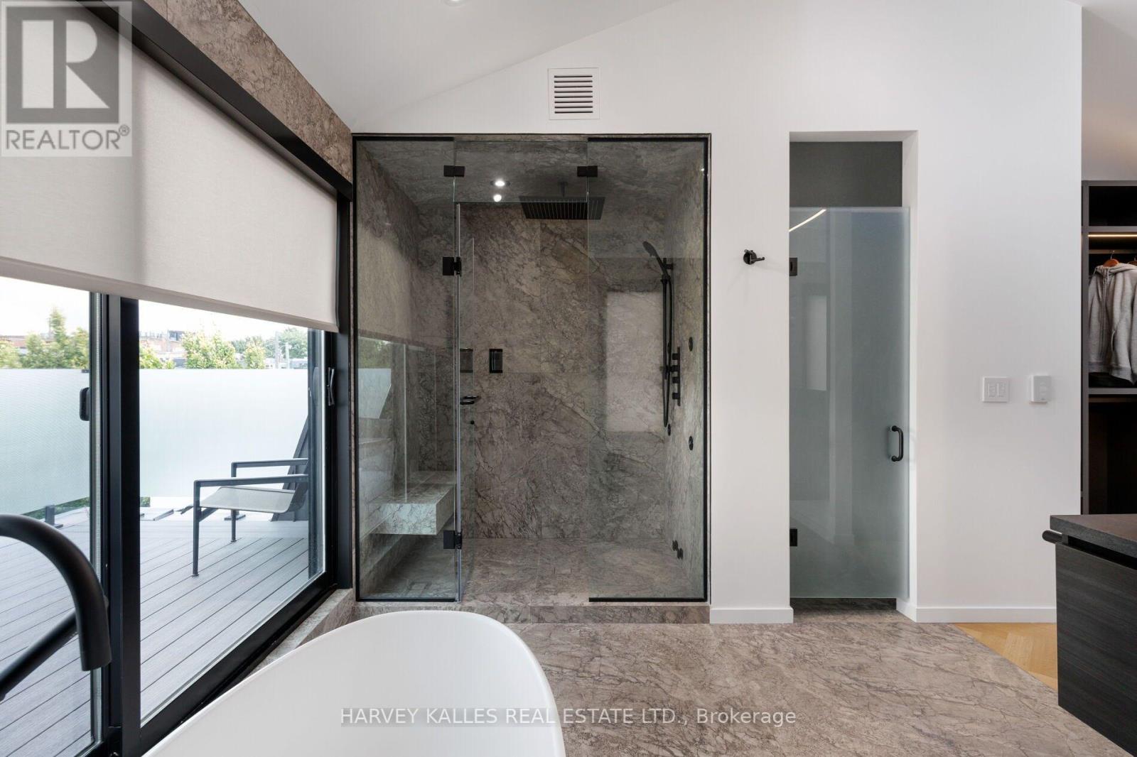 22 Foxley Street, Toronto, Ontario  M6J 1R1 - Photo 43 - C13752484
