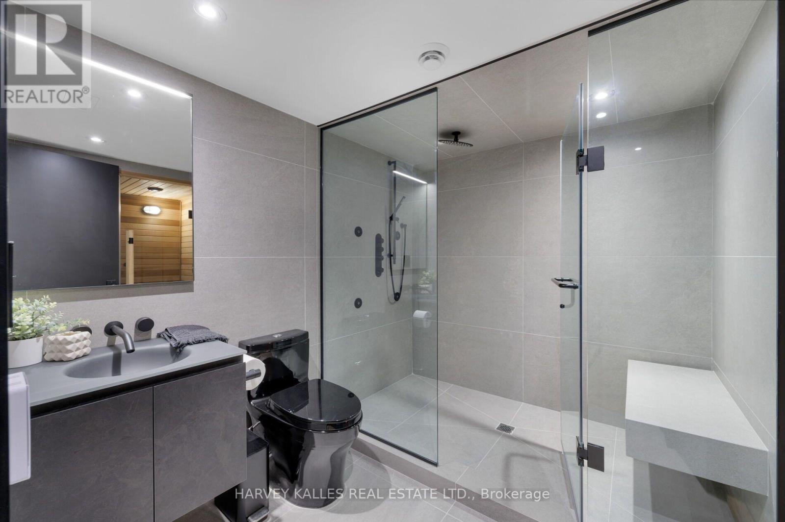22 Foxley Street, Toronto, Ontario  M6J 1R1 - Photo 47 - C13752484