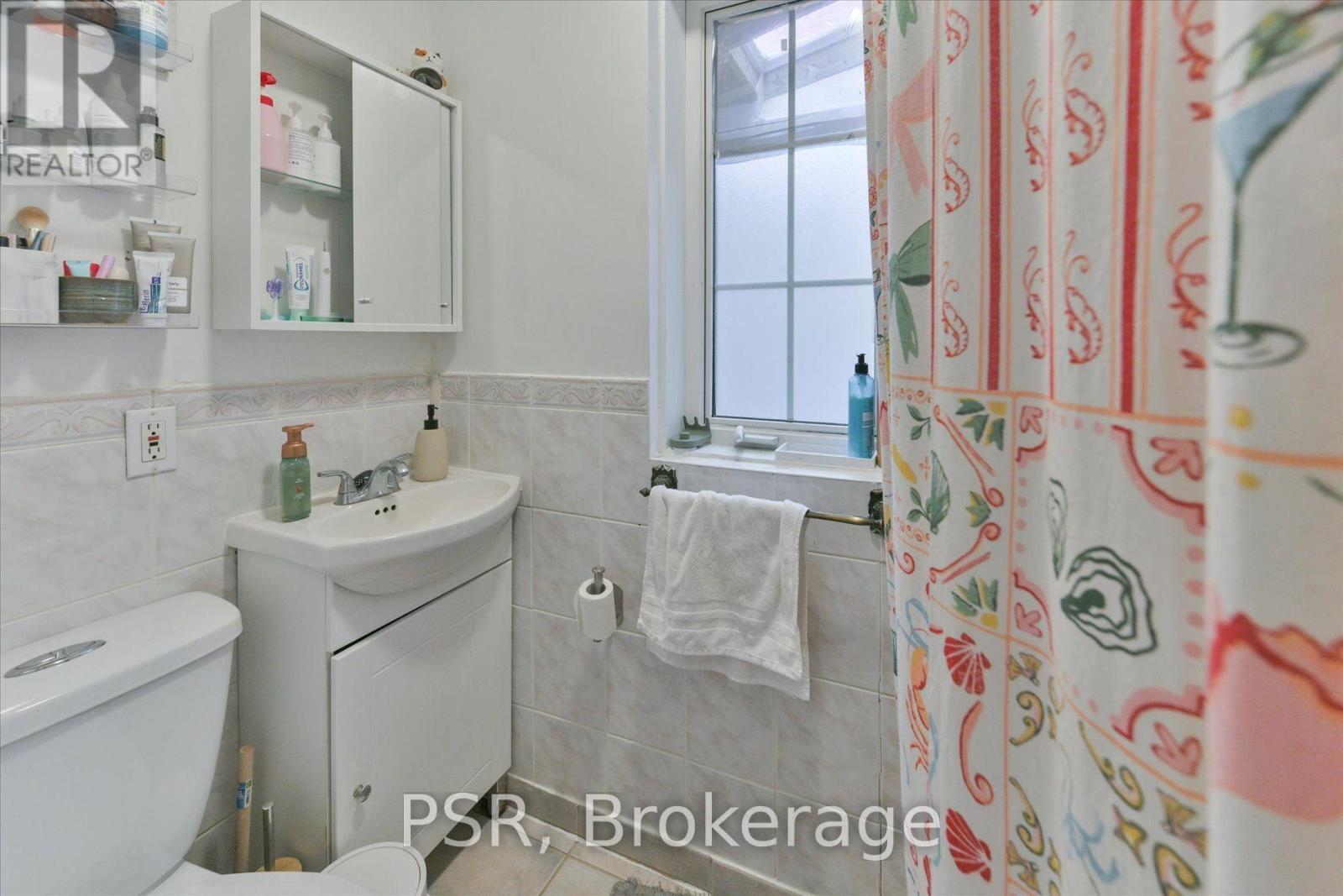 64 Gladstone Avenue, Toronto, Ontario  M6J 3K8 - Photo 15 - C13752526