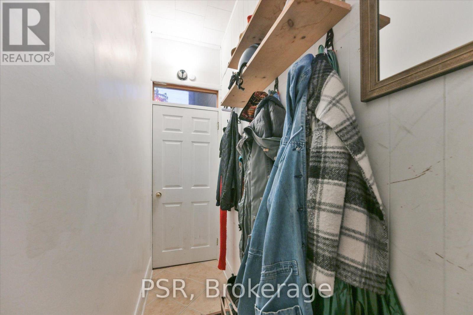 64 Gladstone Avenue, Toronto, Ontario  M6J 3K8 - Photo 16 - C13752526