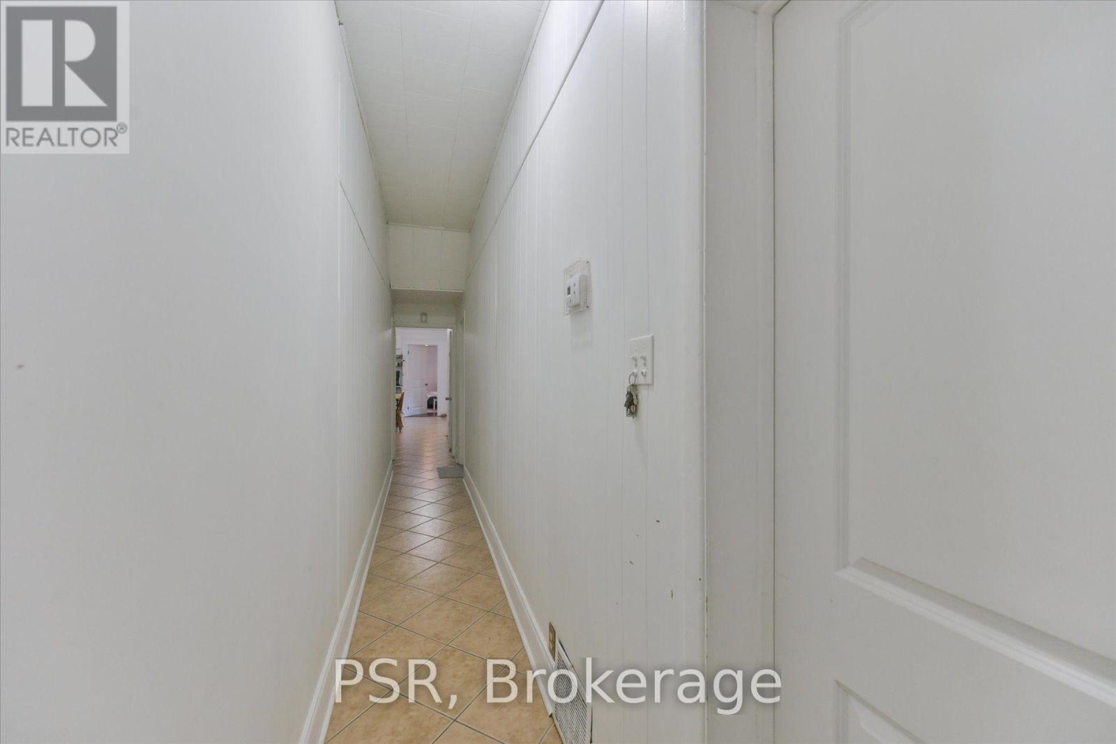 64 Gladstone Avenue, Toronto, Ontario  M6J 3K8 - Photo 7 - C13752526