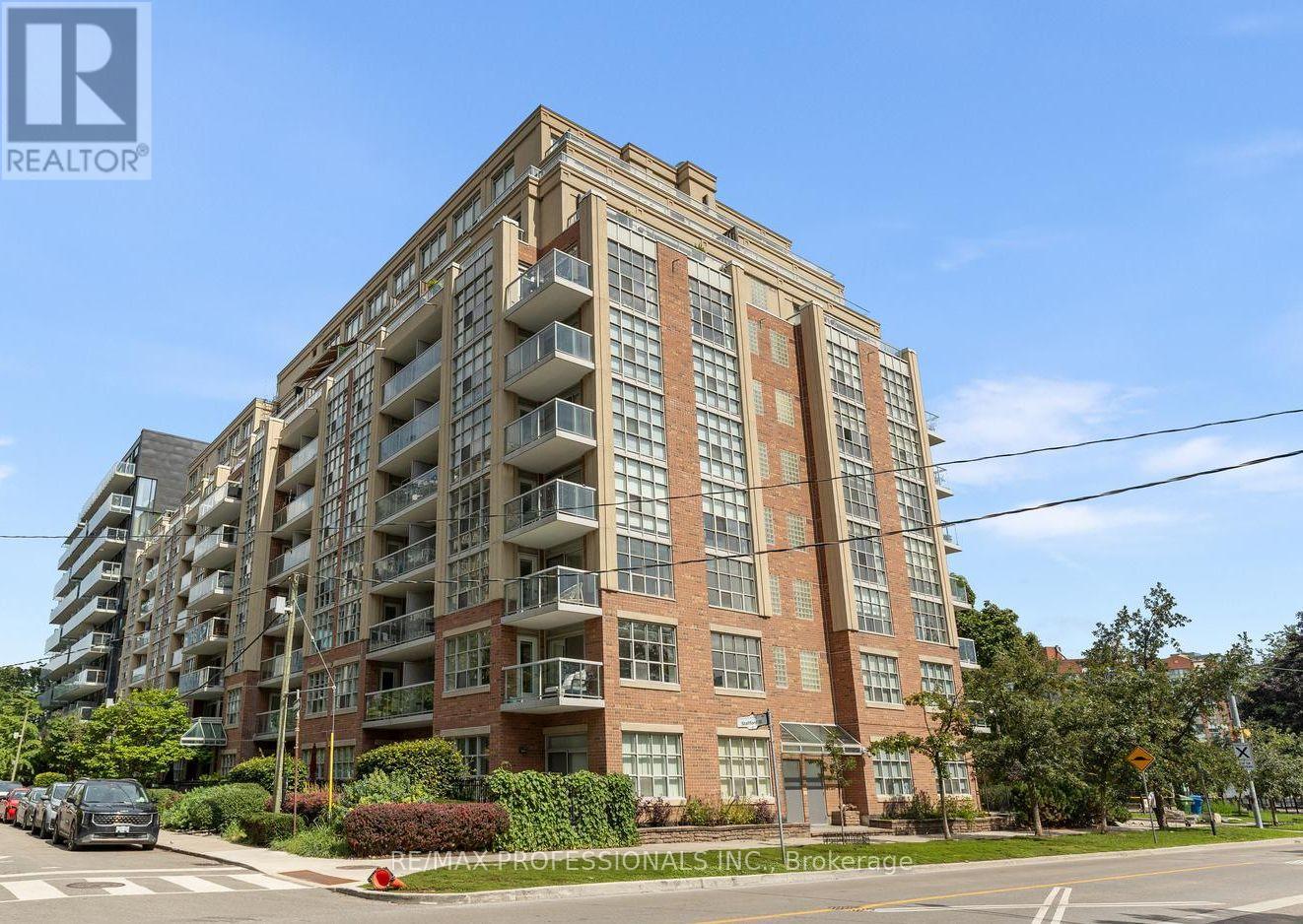 205 - 15 STAFFORD STREET, Toronto, Ontario