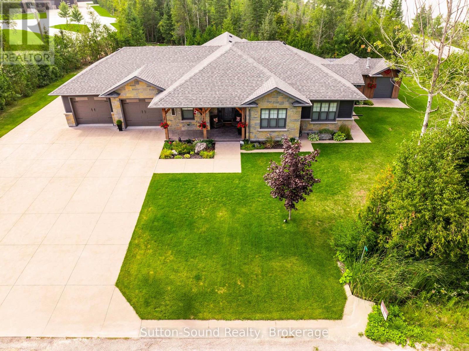 1 Walker Way, South Bruce Peninsula, Ontario  N0H 2G0 - Photo 1 - X13752396