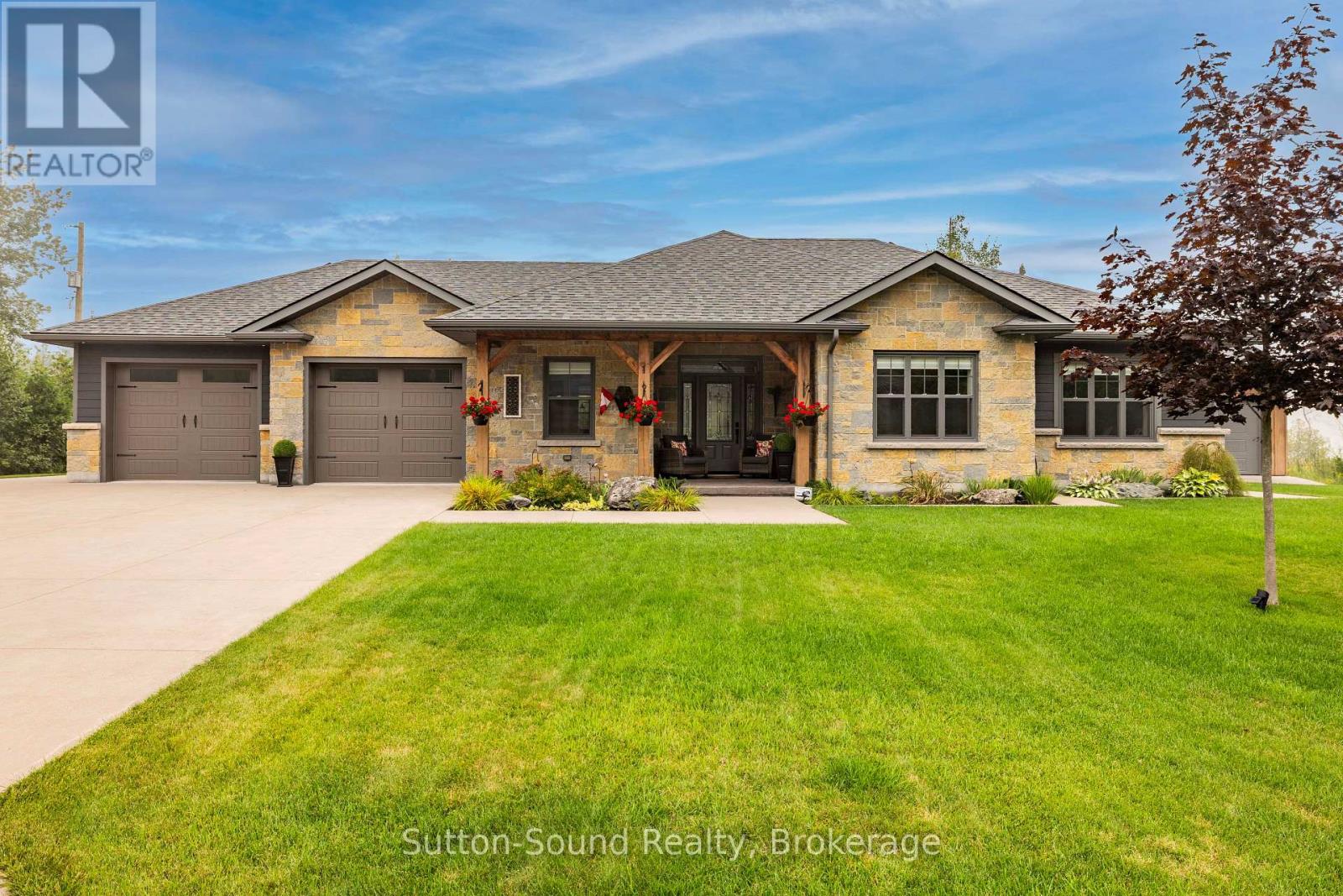 1 Walker Way, South Bruce Peninsula, Ontario  N0H 2G0 - Photo 3 - X13752396