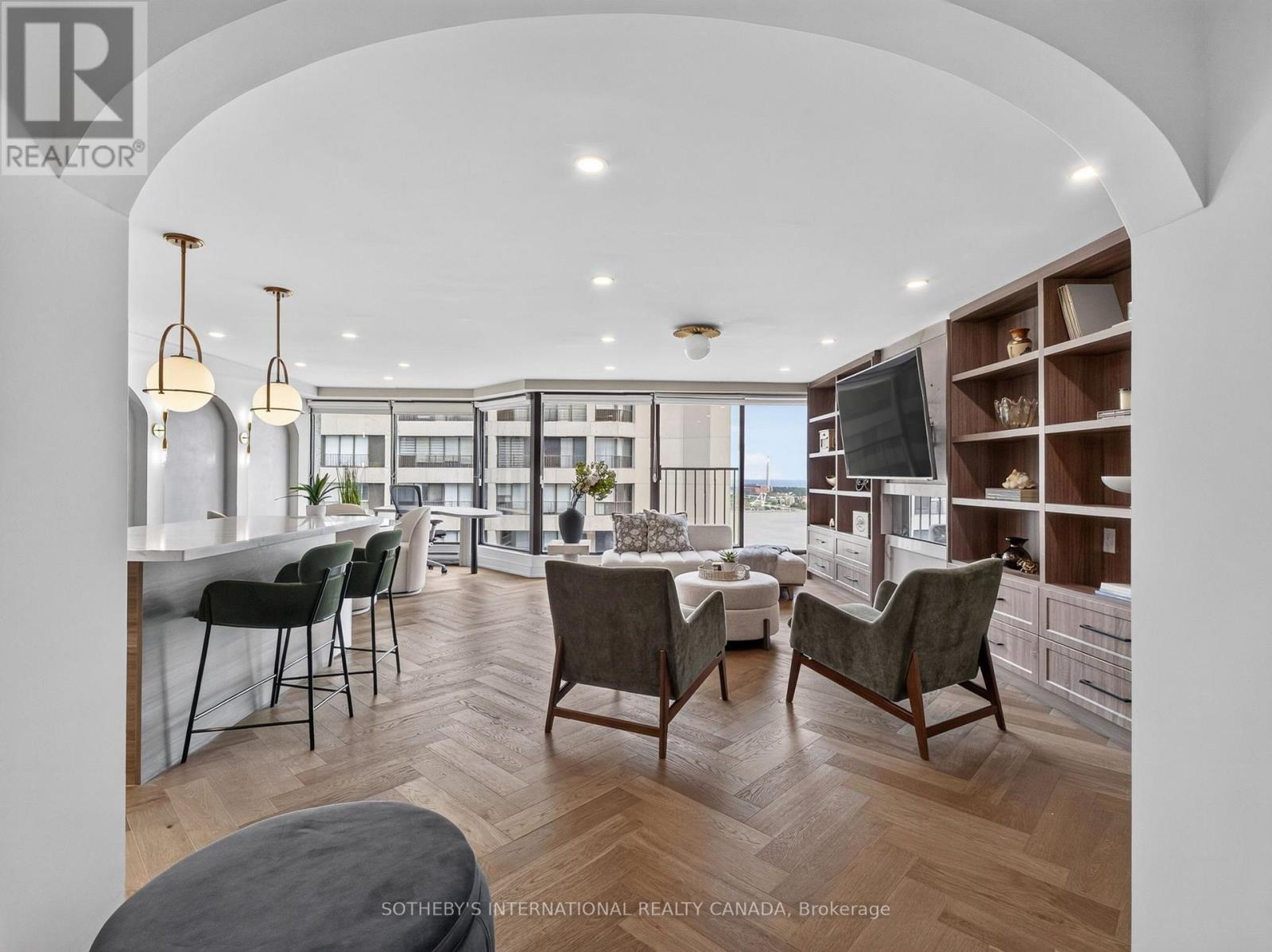 3503 - 65 HARBOUR SQUARE, Toronto, Ontario