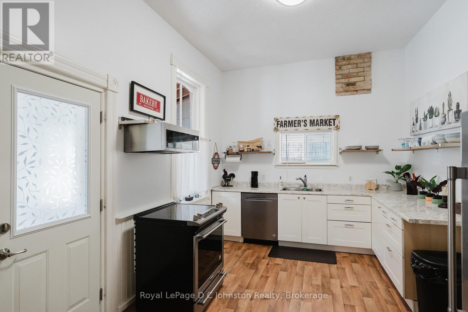 SW - 83 3rd Street, Arran-Elderslie, Ontario  N0G 1L0 - Photo 10 - X13752460