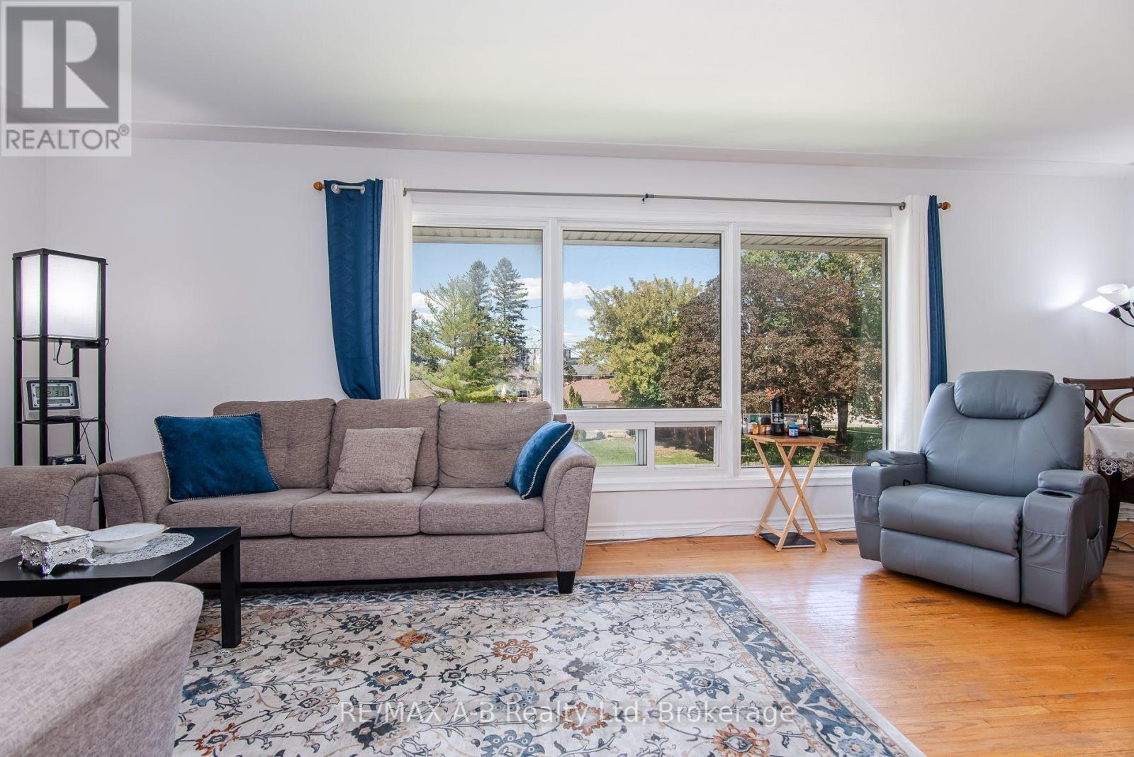 727 Frederick Street, Kitchener, Ontario  N2B 2B3 - Photo 10 - X13752760