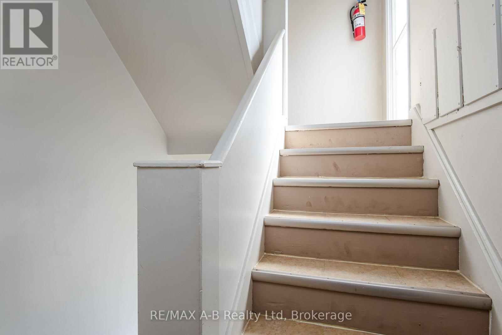 727 Frederick Street, Kitchener, Ontario  N2B 2B3 - Photo 22 - X13752760