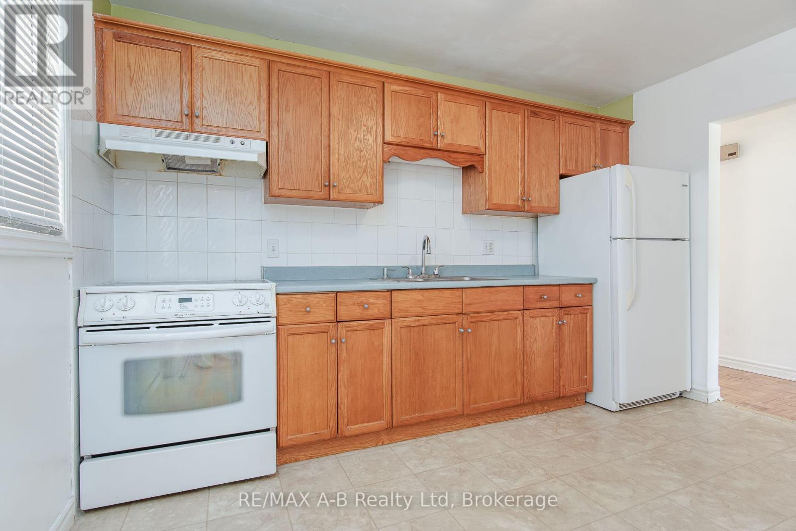 727 Frederick Street, Kitchener, Ontario  N2B 2B3 - Photo 25 - X13752760