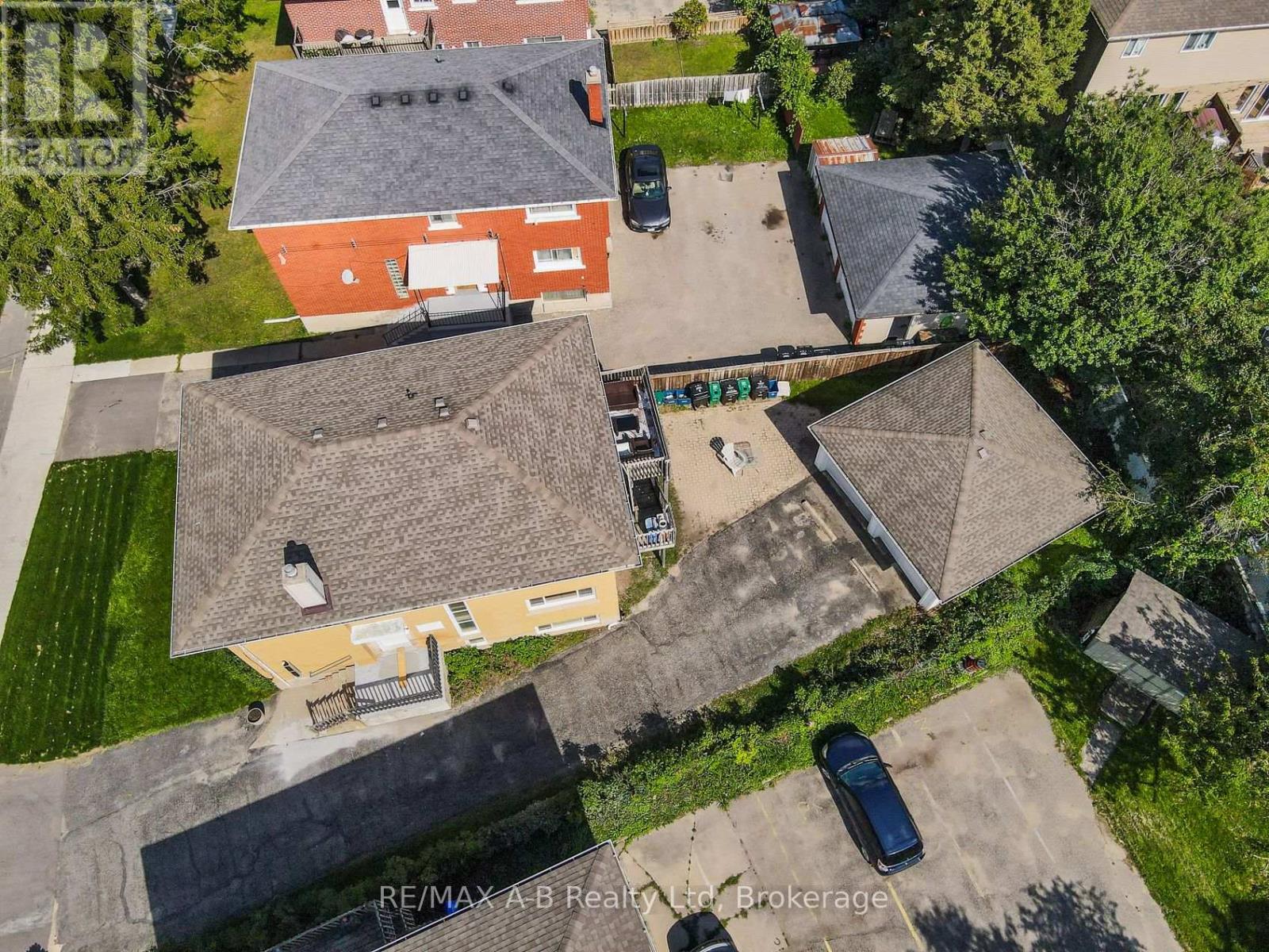 727 Frederick Street, Kitchener, Ontario  N2B 2B3 - Photo 39 - X13752760