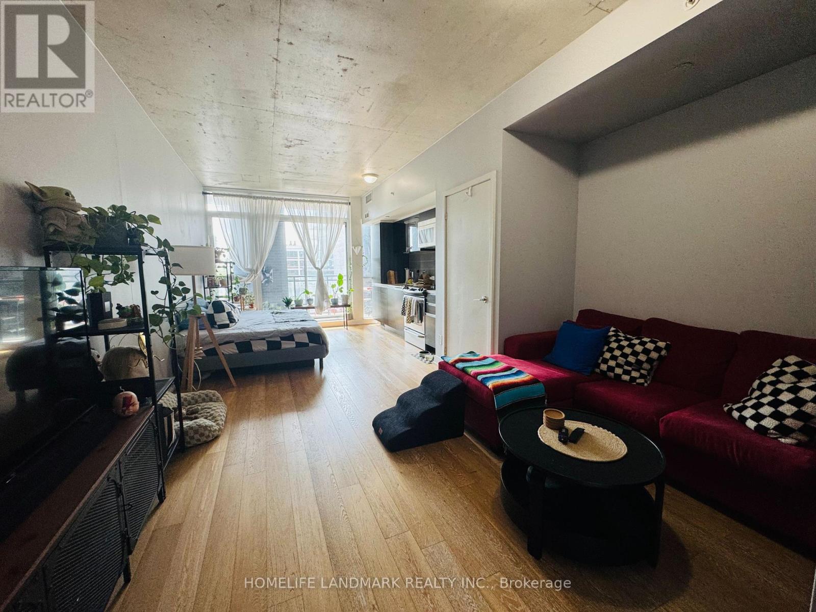 409 - 1190 Dundas Street Avenue, Toronto, Ontario  M4M 2T1 - Photo 3 - E13752334
