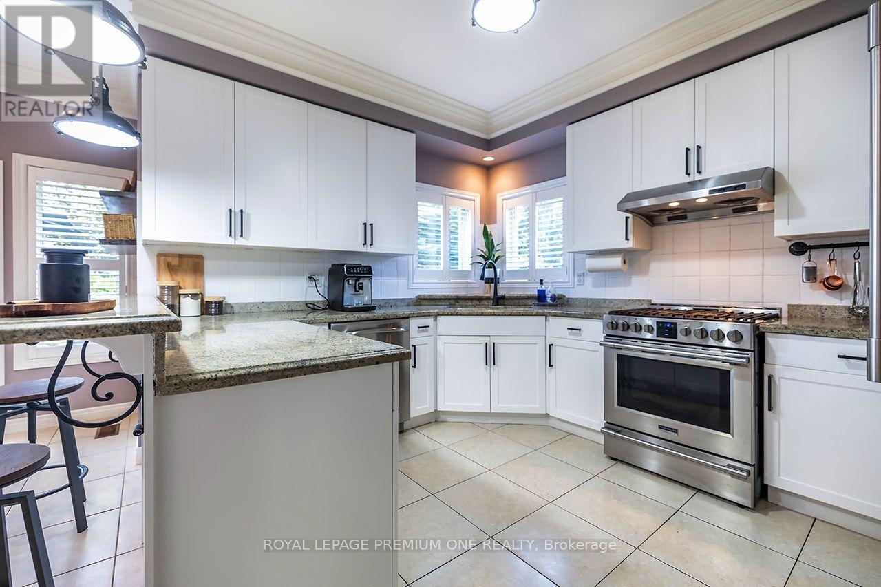 66 Bridlewood Boulevard, Whitby, Ontario  L1R 3C9 - Photo 14 - E13752570
