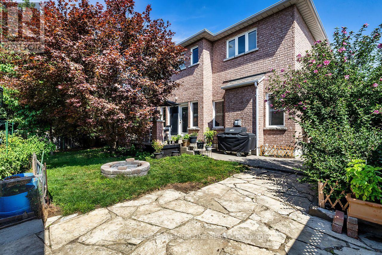 66 Bridlewood Boulevard, Whitby, Ontario  L1R 3C9 - Photo 36 - E13752570