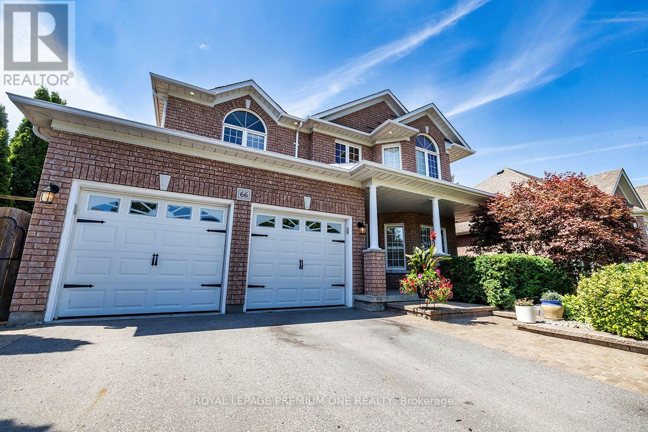 66 Bridlewood Boulevard, Whitby, Ontario  L1R 3C9 - Photo 5 - E13752570