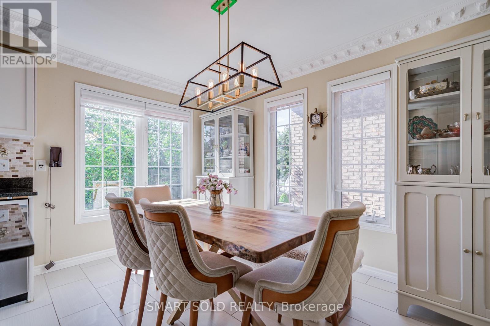 6 Sugarforest Drive, Vaughan, Ontario  L4J 8M7 - Photo 15 - N13752408