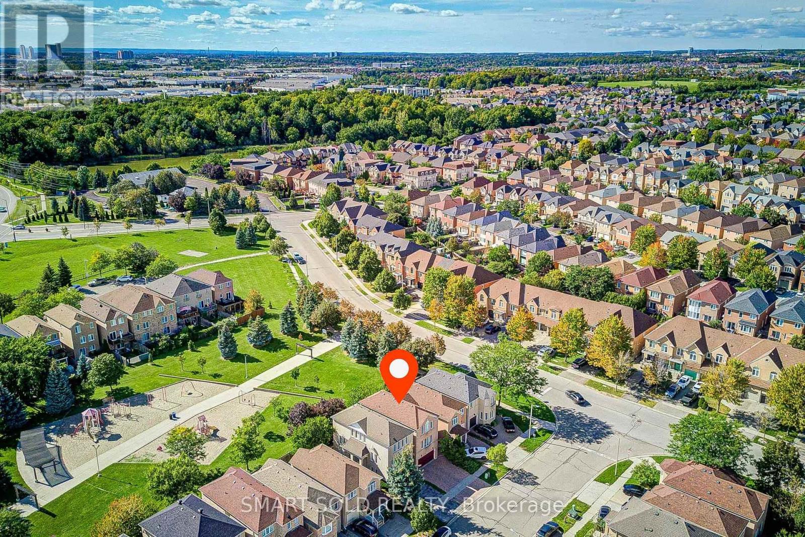 6 Sugarforest Drive, Vaughan, Ontario  L4J 8M7 - Photo 2 - N13752408