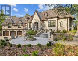 105 KING HILLS LANE, King, Ontario