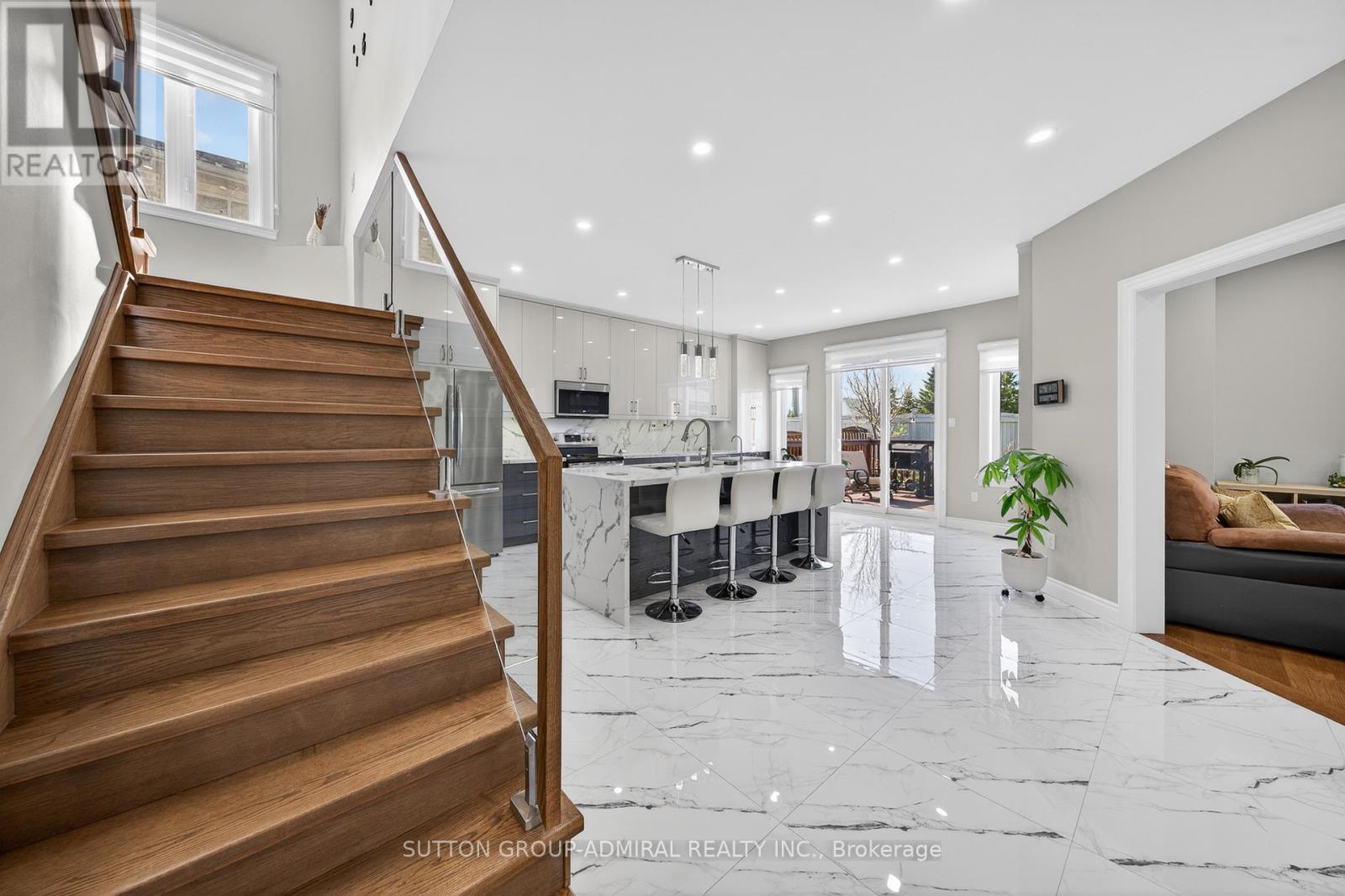 62 Prince George Crescent, Barrie, Ontario  L4N 0K9 - Photo 17 - S13752710
