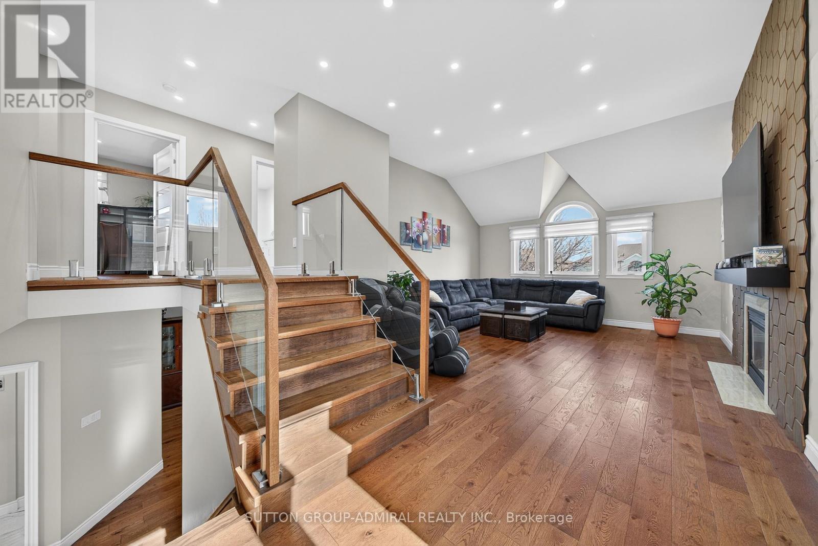 62 Prince George Crescent, Barrie, Ontario  L4N 0K9 - Photo 18 - S13752710