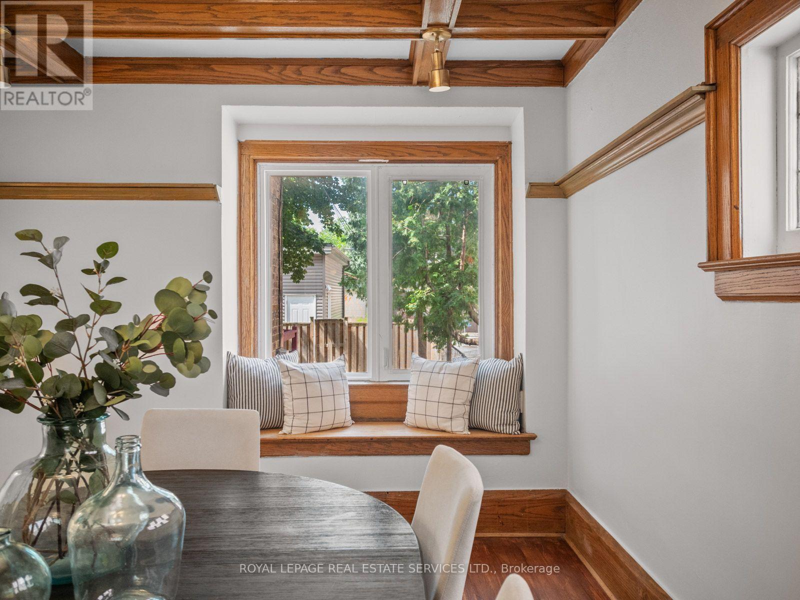 554 Runnymede Road, Toronto, Ontario  M6S 2Z7 - Photo 14 - W13752374