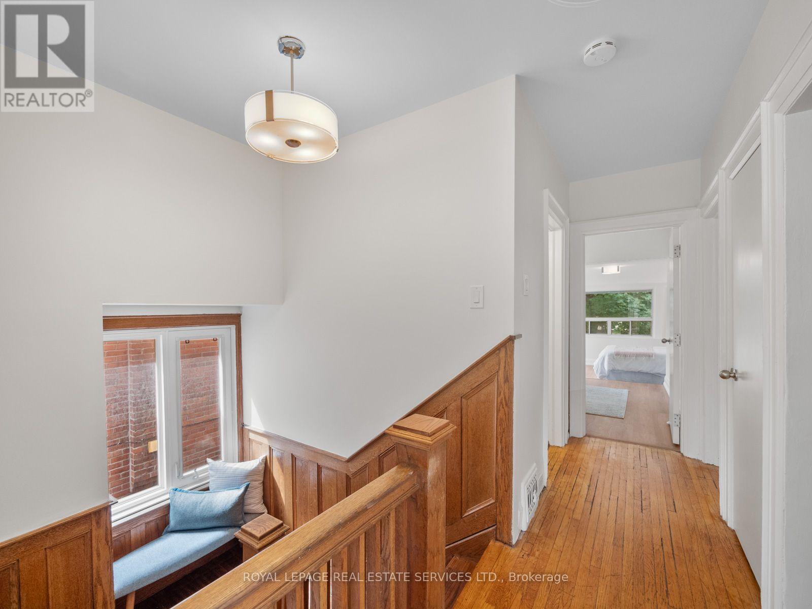 554 Runnymede Road, Toronto, Ontario  M6S 2Z7 - Photo 21 - W13752374