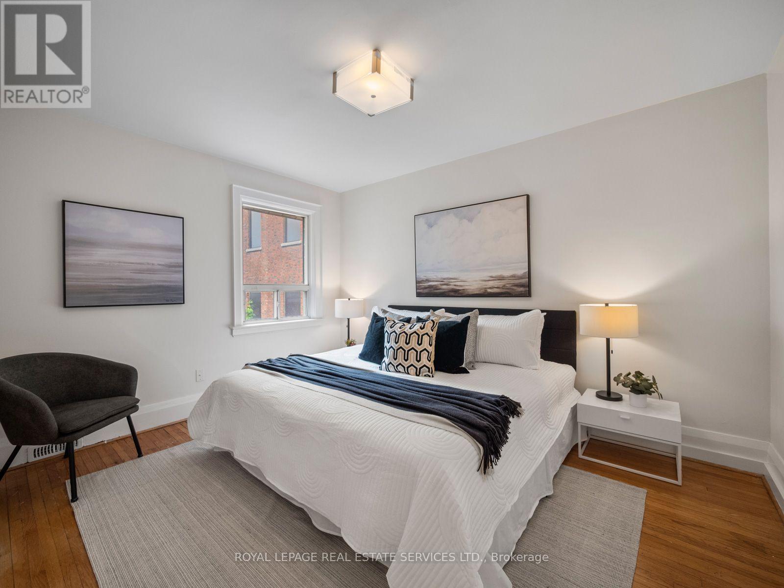 554 Runnymede Road, Toronto, Ontario  M6S 2Z7 - Photo 22 - W13752374