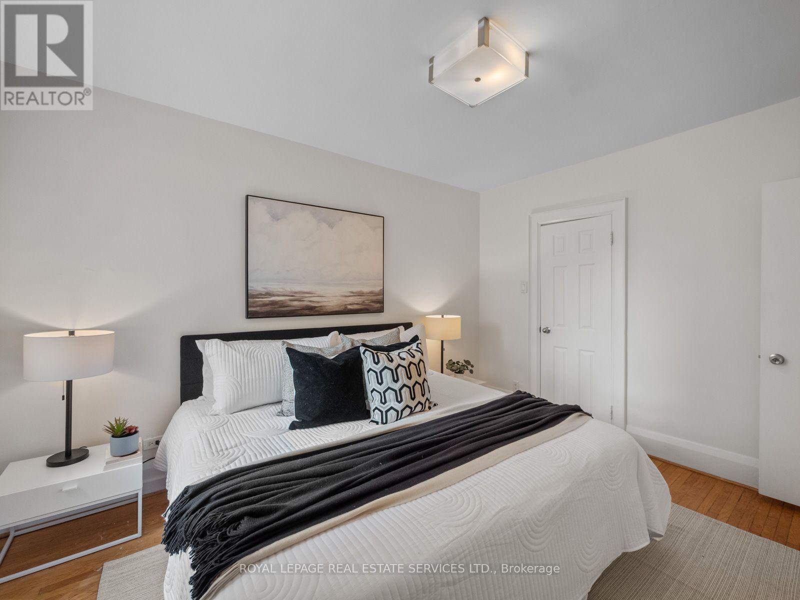 554 Runnymede Road, Toronto, Ontario  M6S 2Z7 - Photo 23 - W13752374