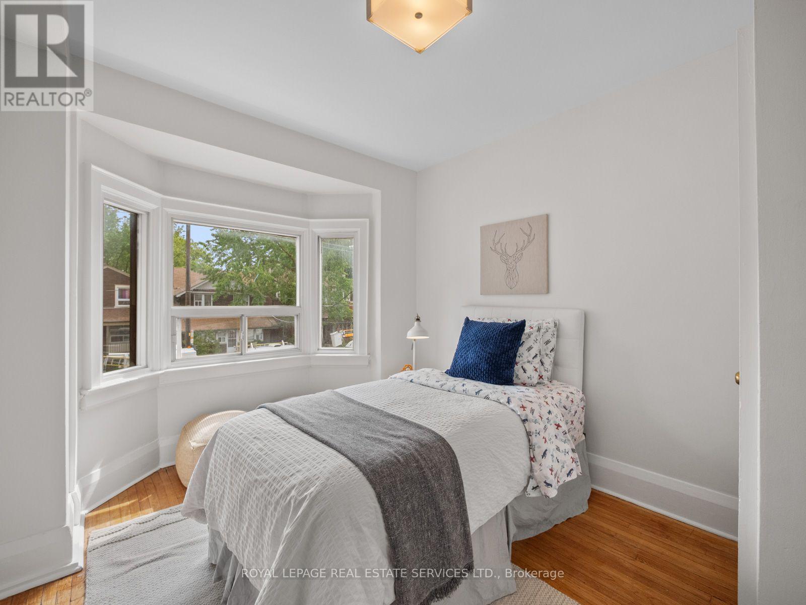 554 Runnymede Road, Toronto, Ontario  M6S 2Z7 - Photo 31 - W13752374