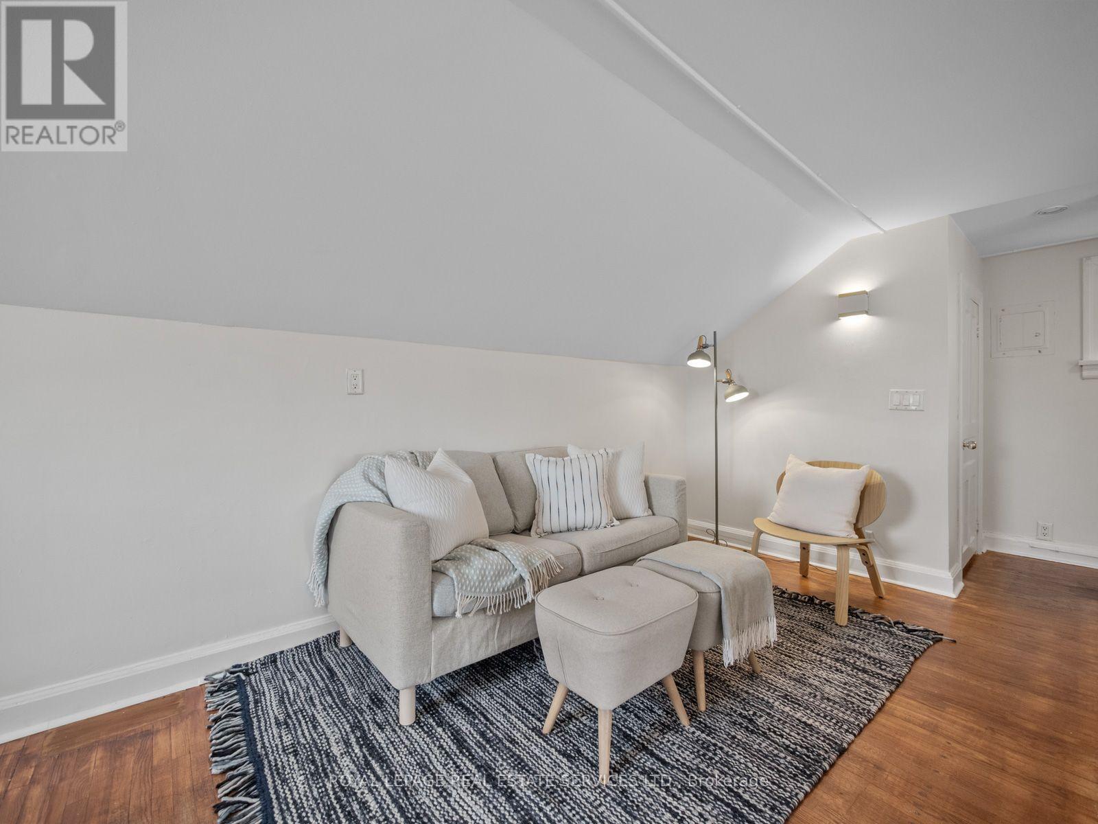 554 Runnymede Road, Toronto, Ontario  M6S 2Z7 - Photo 35 - W13752374