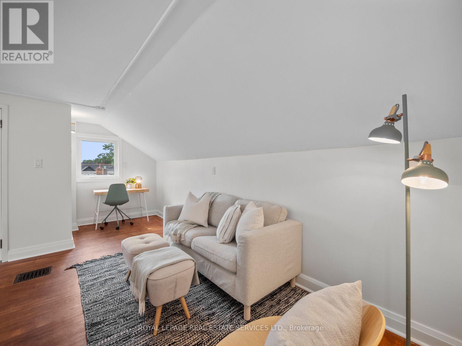 554 Runnymede Road, Toronto, Ontario  M6S 2Z7 - Photo 36 - W13752374