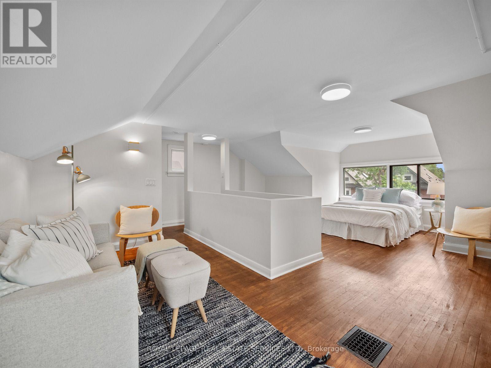 554 Runnymede Road, Toronto, Ontario  M6S 2Z7 - Photo 37 - W13752374