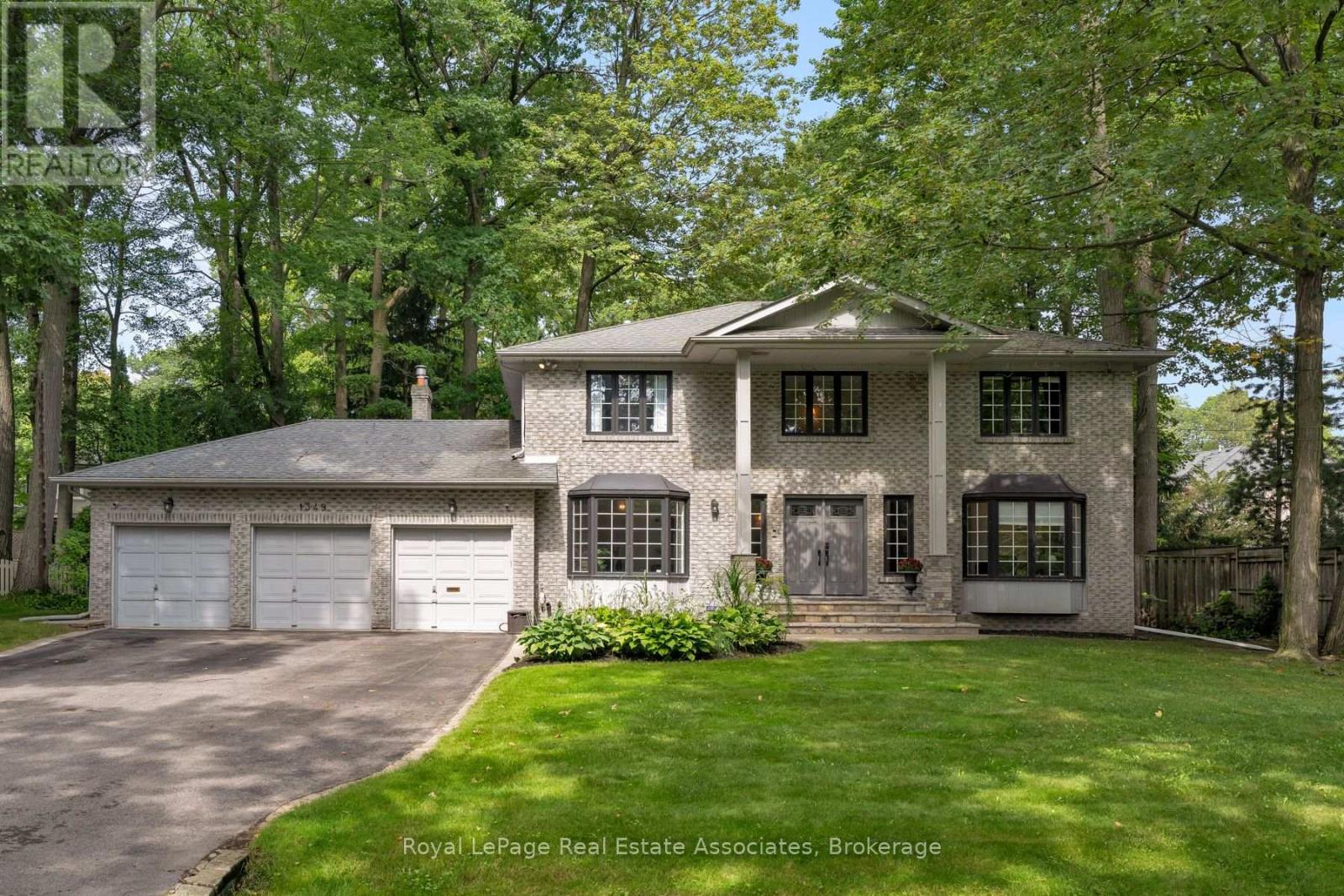 1349 BIRCHWOOD HEIGHTS DRIVE, Mississauga, Ontario