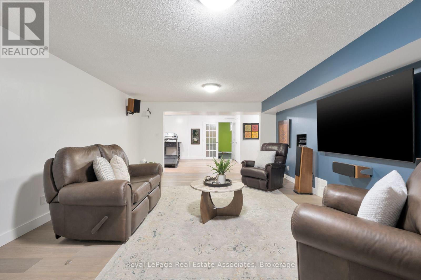 1349 Birchwood Heights Drive, Mississauga, Ontario  L5G 2Y3 - Photo 40 - W13752440