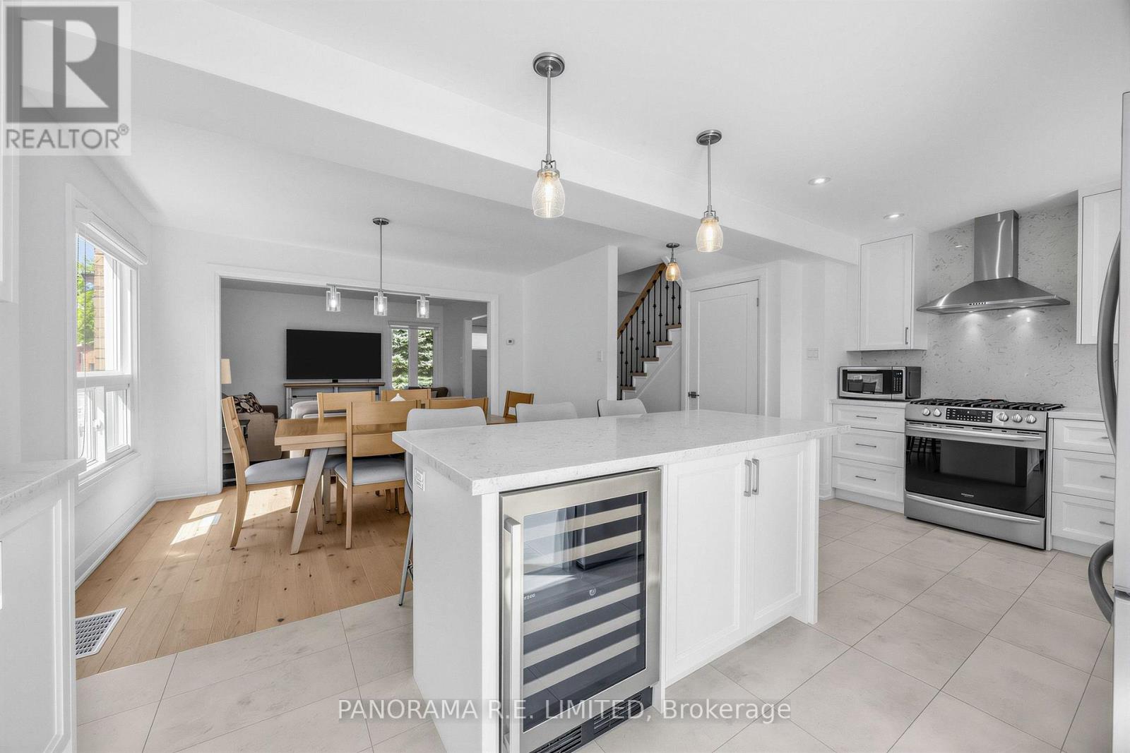 291 Glenn Hawthorne Boulevard, Mississauga, Ontario  L5R 2M2 - Photo 11 - W13752466