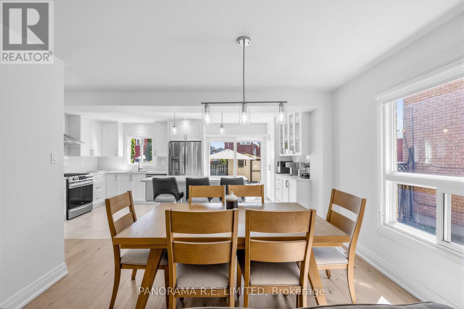291 Glenn Hawthorne Boulevard, Mississauga, Ontario  L5R 2M2 - Photo 7 - W13752466
