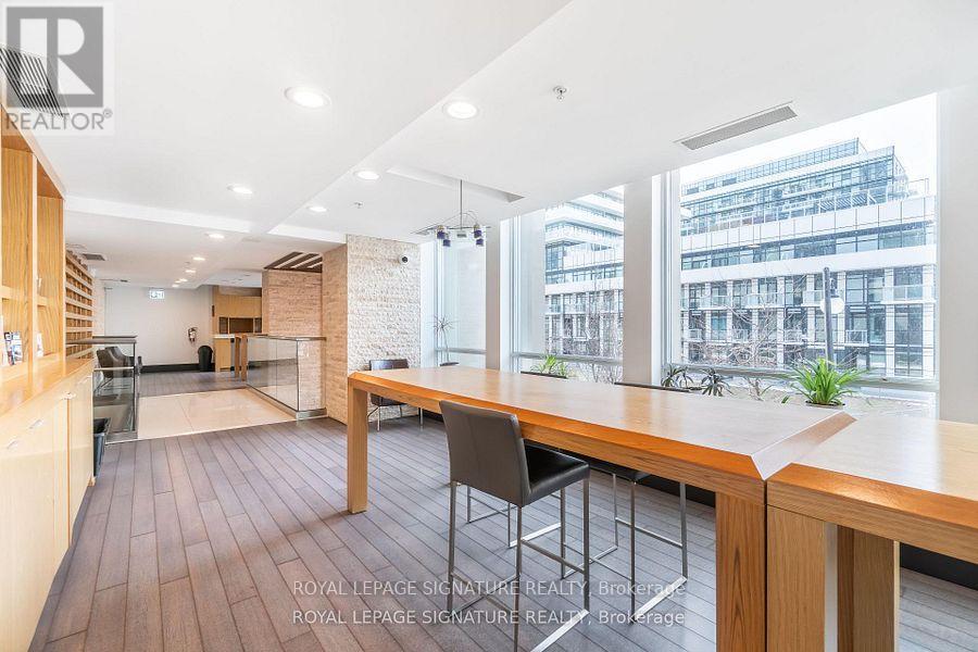 1905 - 155 Legion Road N, Toronto, Ontario  M8Y 0A7 - Photo 40 - W13752478