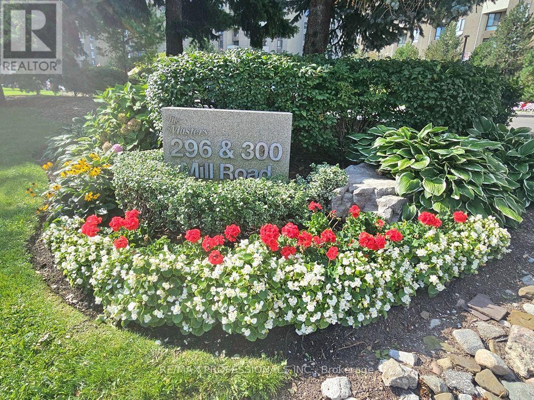 E41 - 300 Mill Road, Toronto, Ontario  M9C 4W7 - Photo 2 - W13752560
