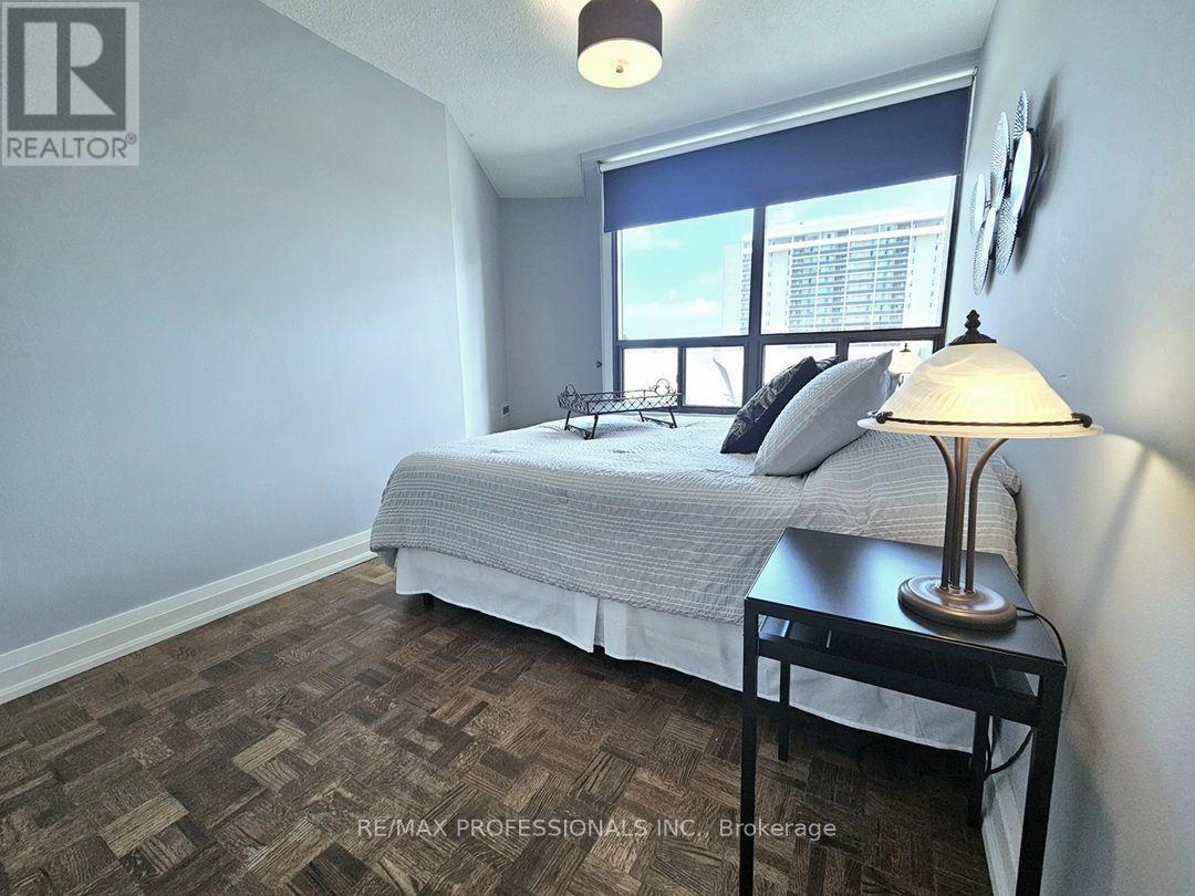 E41 - 300 Mill Road, Toronto, Ontario  M9C 4W7 - Photo 27 - W13752560