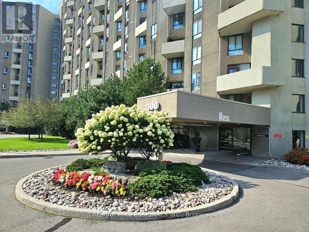 E41 - 300 Mill Road, Toronto, Ontario  M9C 4W7 - Photo 3 - W13752560