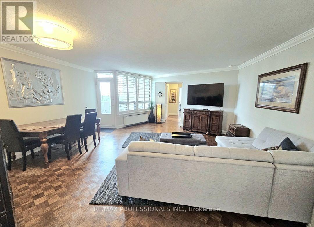 E41 - 300 Mill Road, Toronto, Ontario  M9C 4W7 - Photo 5 - W13752560