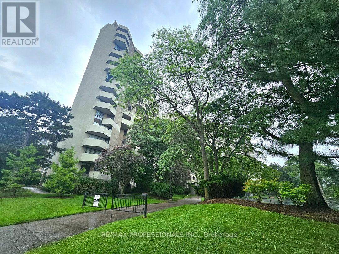 E41 - 300 Mill Road, Toronto, Ontario  M9C 4W7 - Photo 50 - W13752560