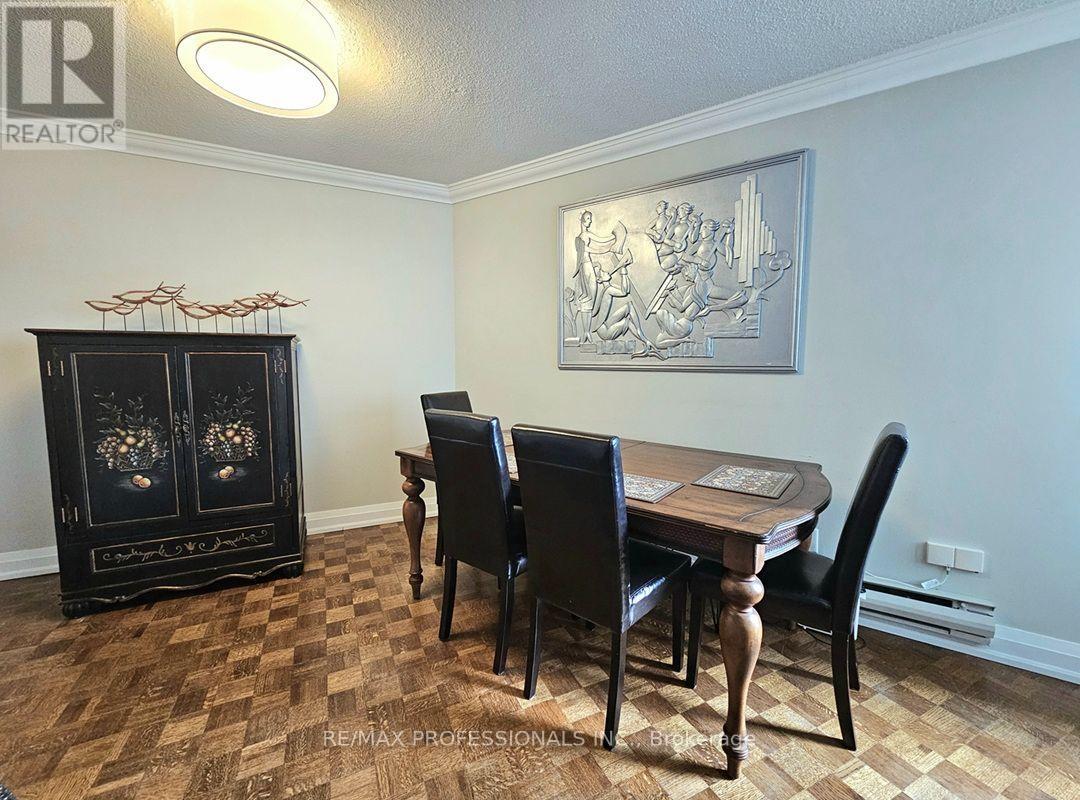 E41 - 300 Mill Road, Toronto, Ontario  M9C 4W7 - Photo 8 - W13752560