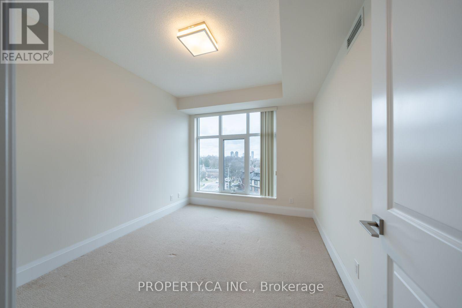 613 - 1 Old Mill Drive, Toronto, Ontario  M6S 0A1 - Photo 14 - W13752586