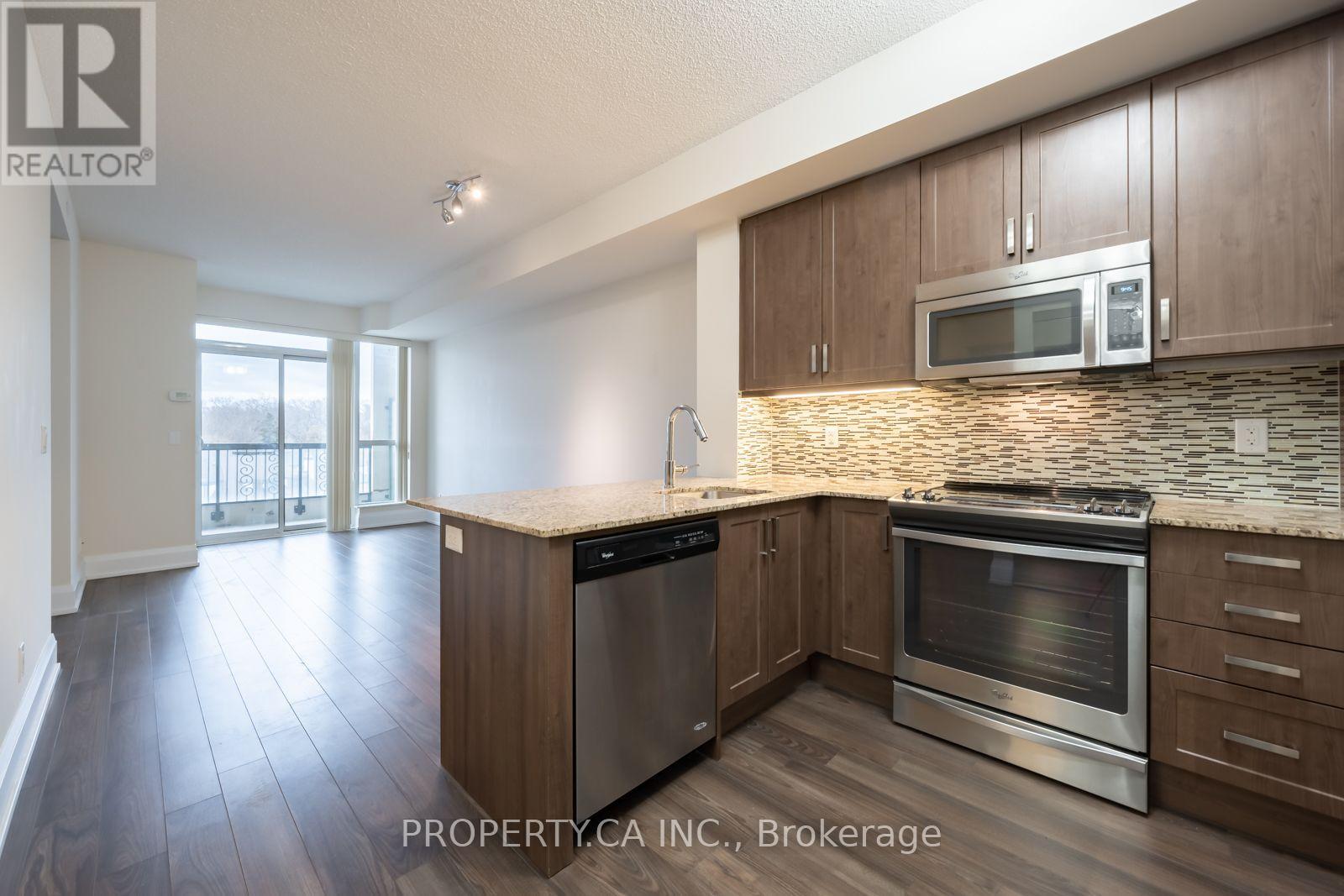 613 - 1 Old Mill Drive, Toronto, Ontario  M6S 0A1 - Photo 2 - W13752586