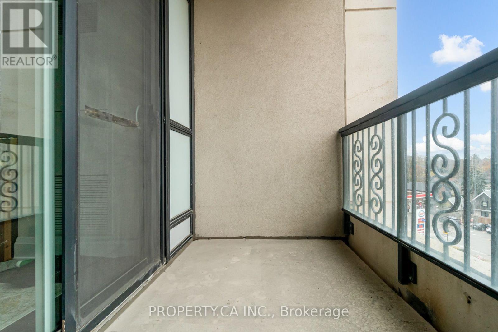 613 - 1 Old Mill Drive, Toronto, Ontario  M6S 0A1 - Photo 24 - W13752586