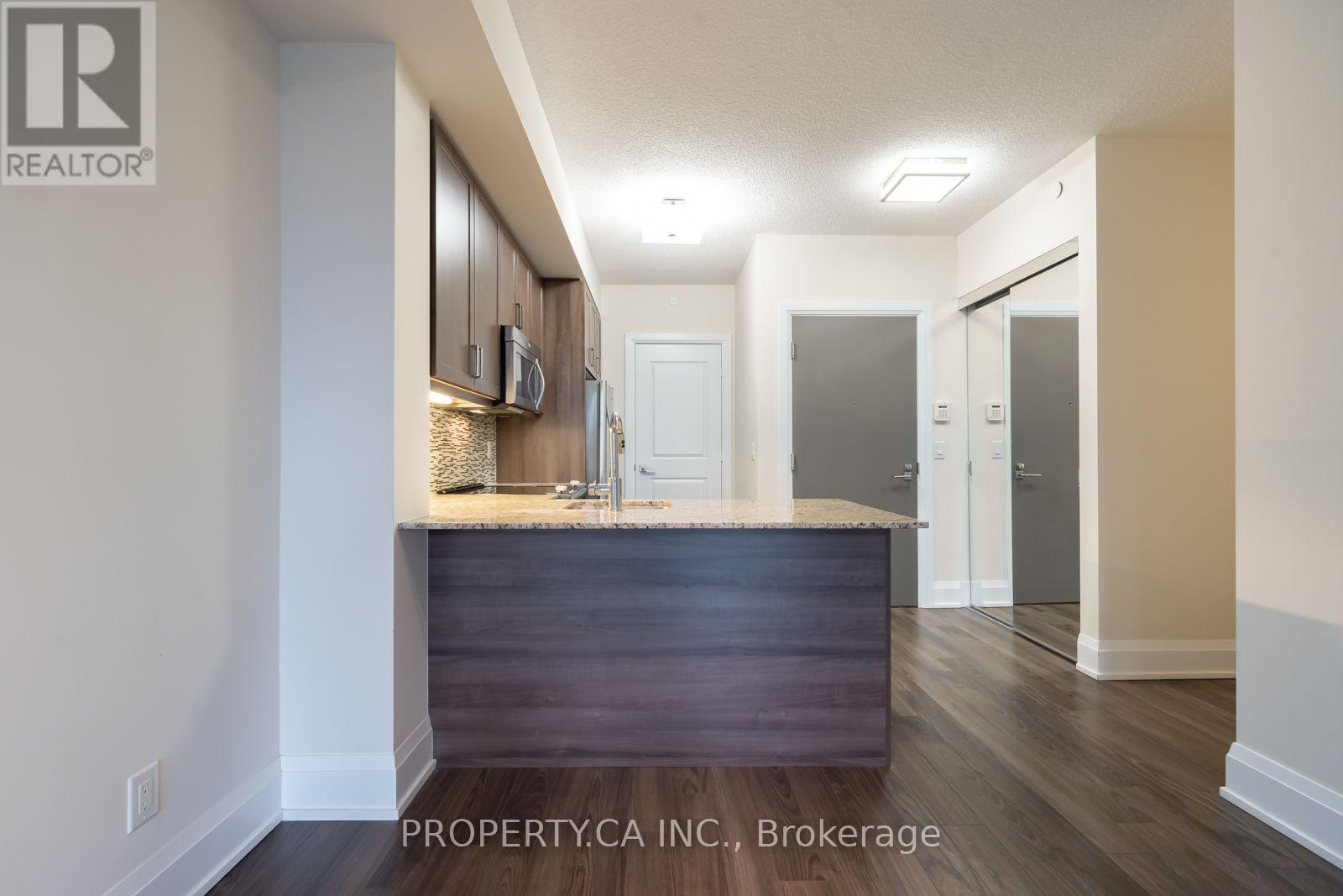 613 - 1 Old Mill Drive, Toronto, Ontario  M6S 0A1 - Photo 9 - W13752586