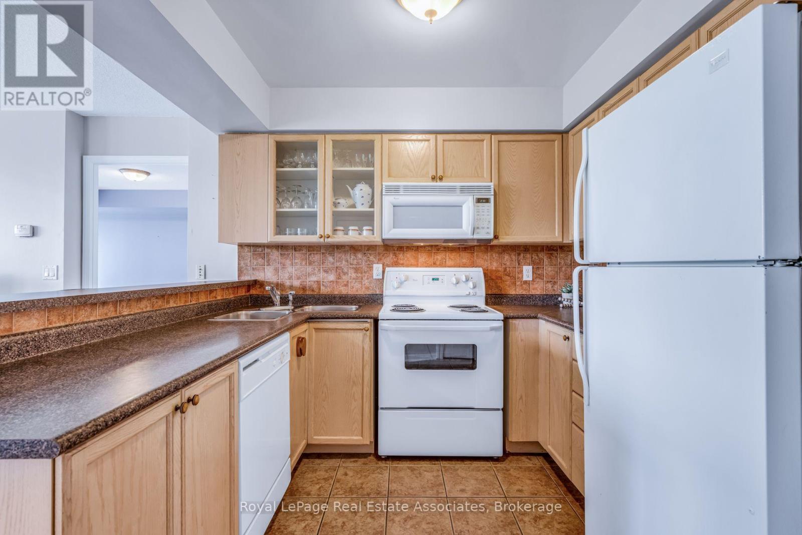 208 - 1140 Parkwest Place, Mississauga, Ontario  L5E 3K9 - Photo 16 - W13752588