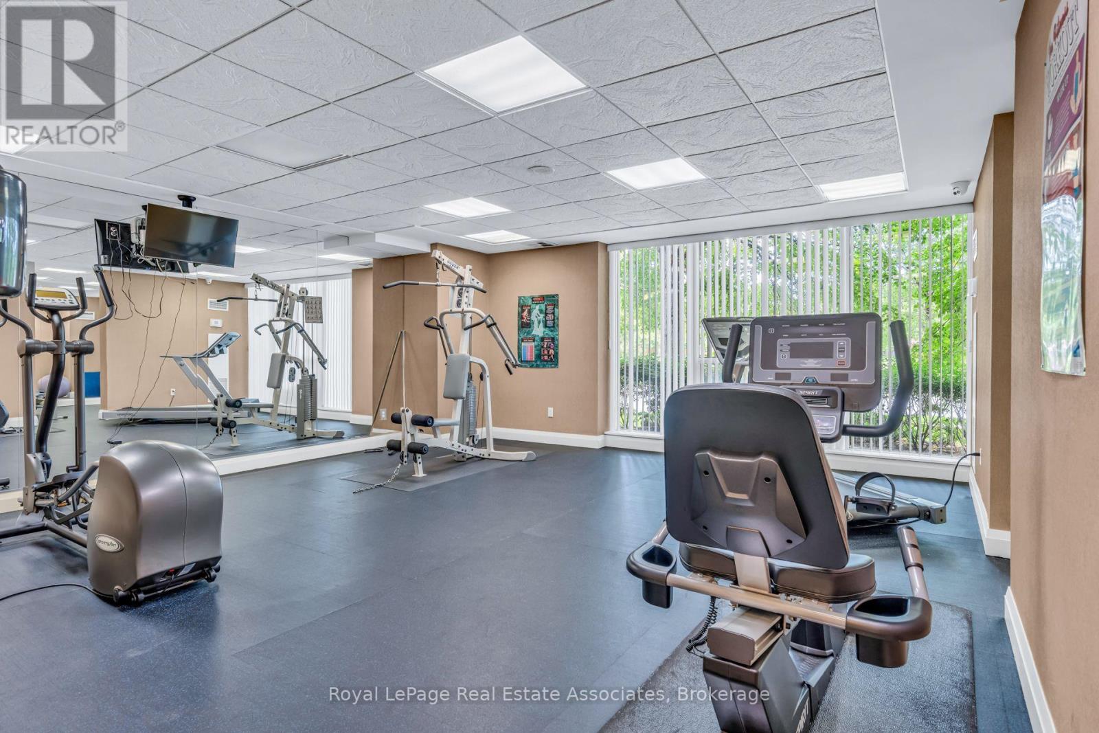 208 - 1140 Parkwest Place, Mississauga, Ontario  L5E 3K9 - Photo 35 - W13752588