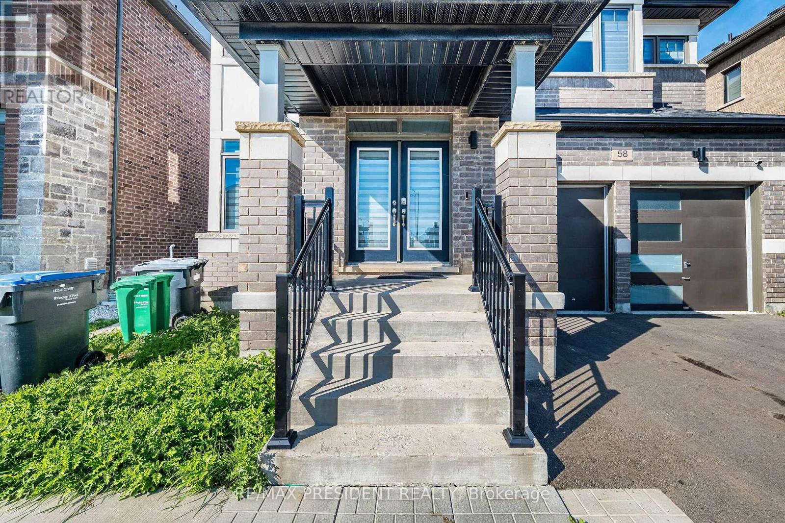58 Petch Avenue, Caledon, Ontario  L7C 4J8 - Photo 3 - W13752624
