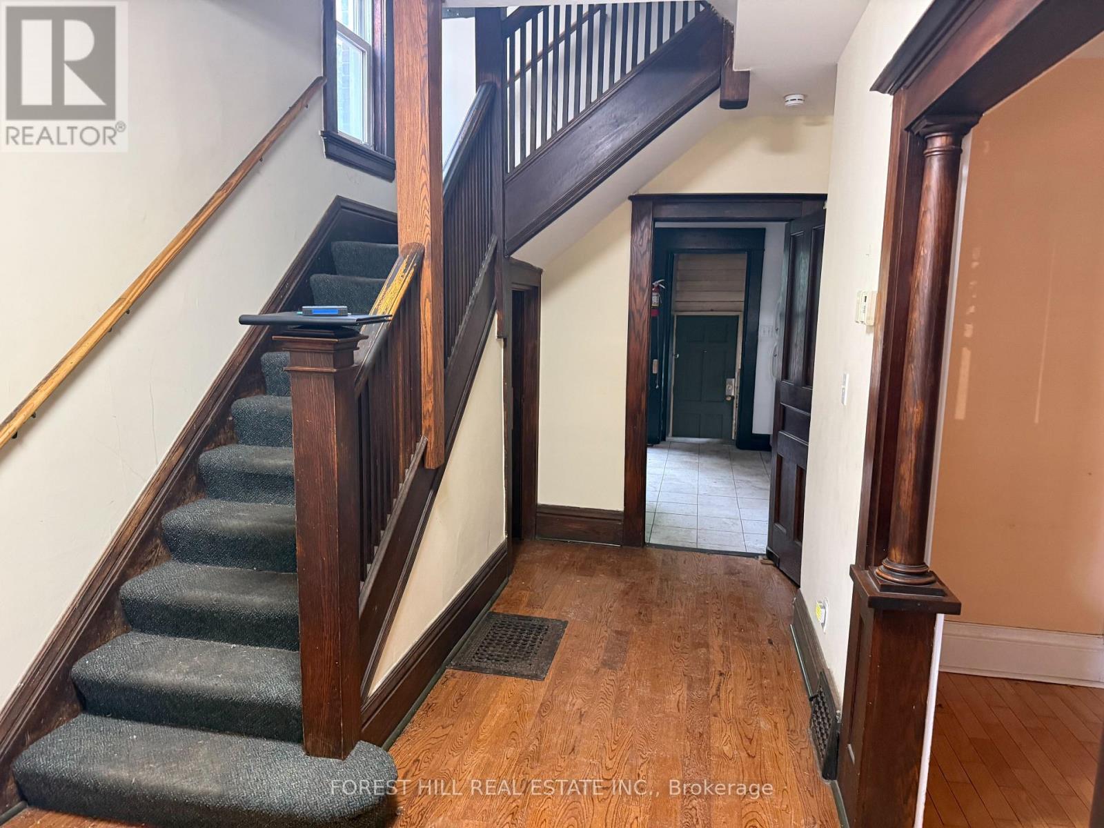 63 Alhambra Avenue, Toronto, Ontario  M6R 2S4 - Photo 2 - W13752638